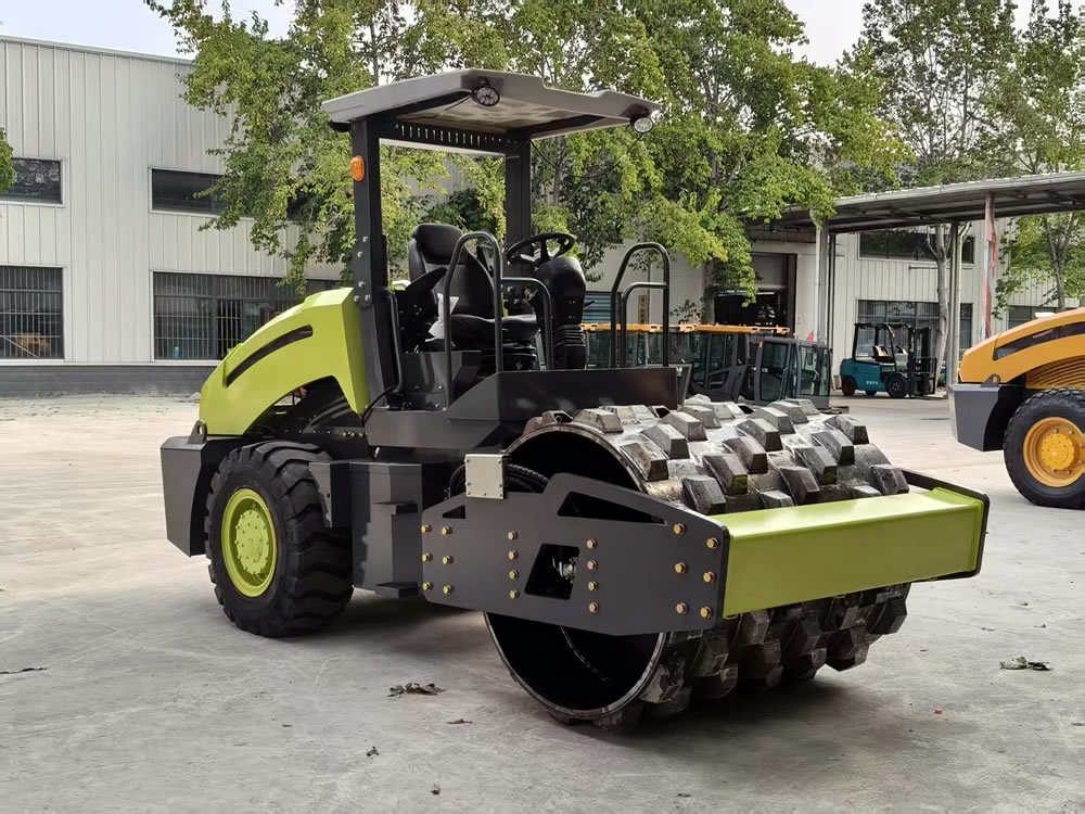 新款6噸座駕式前鋼輪后輪胎羊角碾壓路機BM6000S